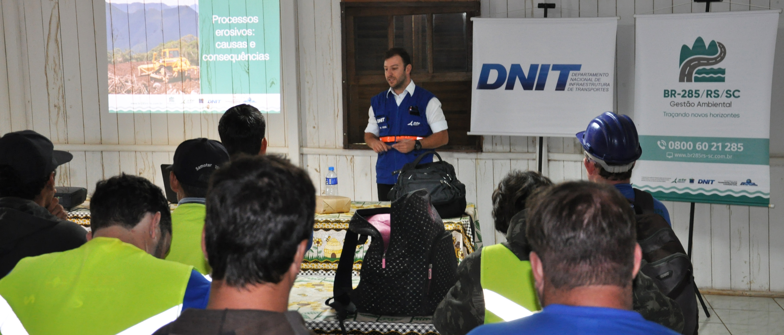 Palestra para colaboradores aborda a temática da erosão